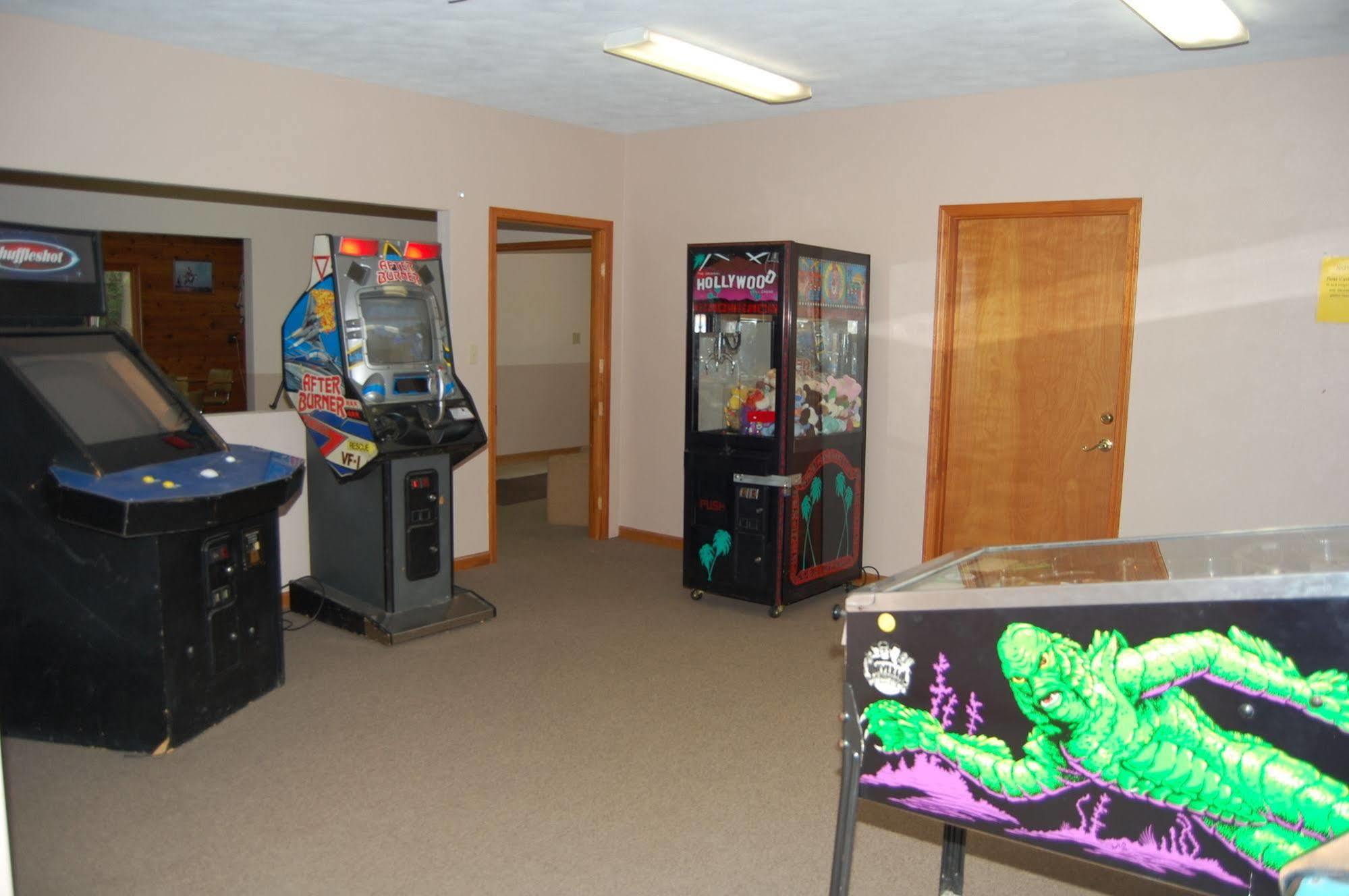 Bear Cave Rv Campground Buchanan Экстерьер фото
